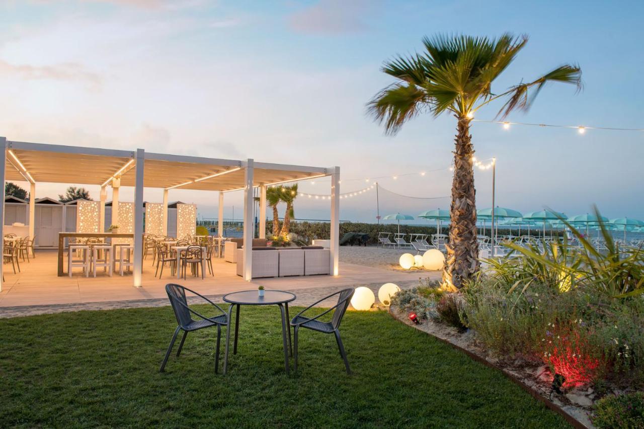 Blu Suite Resort Bellaria-Igea Marina Exterior photo